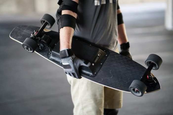 Electric skateboards