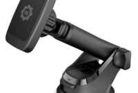 Magnetic phone mount for car