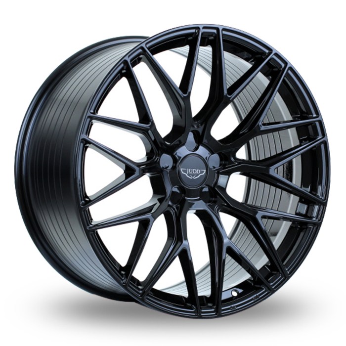 Alloy wheels